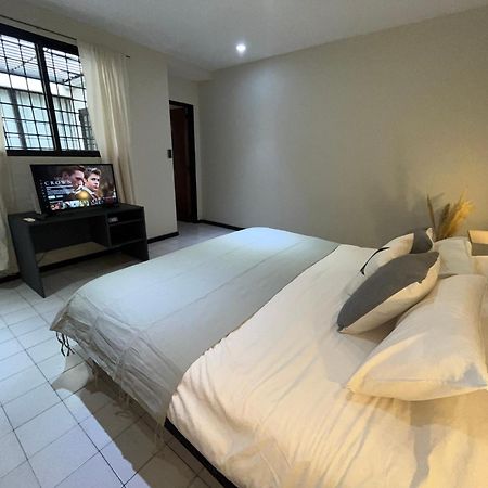 Departamento Espana A 3 Cuadras Plaza Independencia Mendoza Zewnętrze zdjęcie